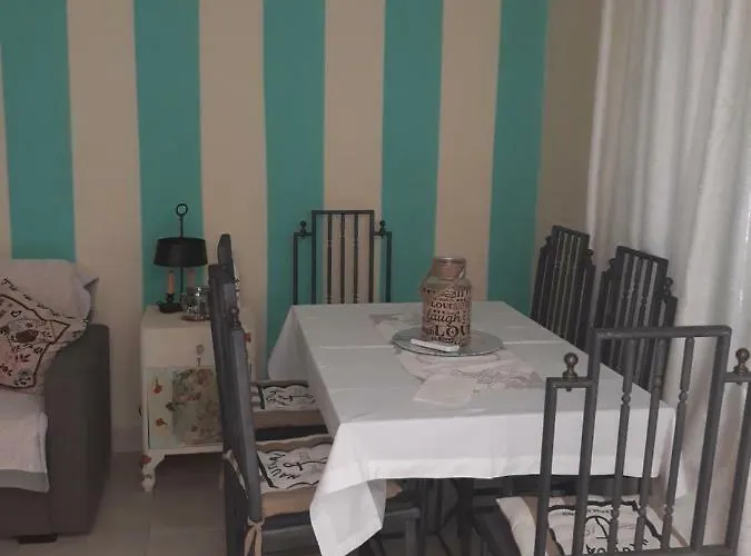 Eretria Houses Hébergement de vacances *